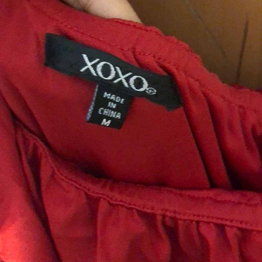 Red dress - Picture 2 of 4